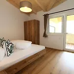 Apartament In Milders With Stubai Supercard Neustift im Stubaital