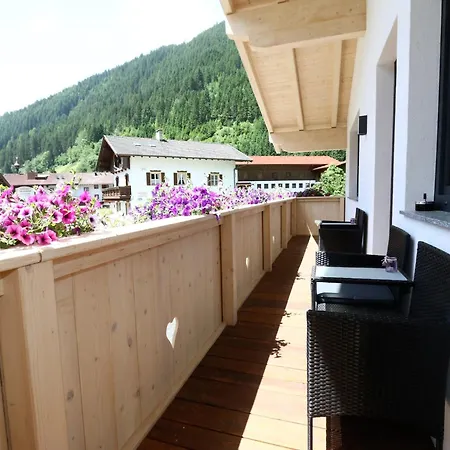 Apartment In Milders With Stubai Supercard