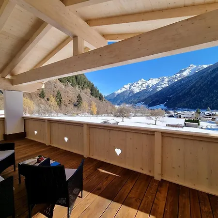 アパート In Milders With Stubai Supercard ノイシュティフト・イム・シュトゥーバイタール